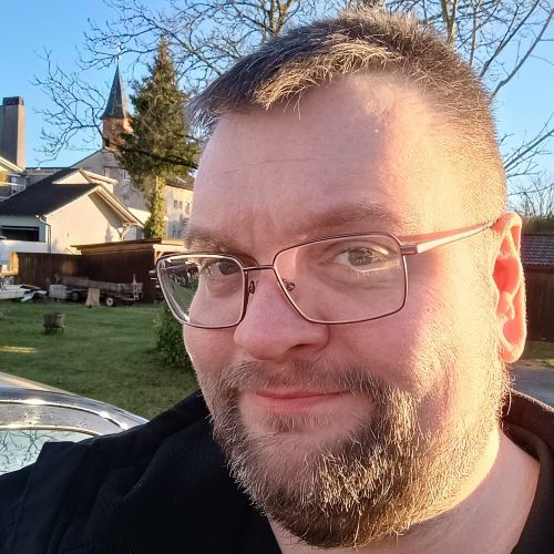 Fussel1985 | Twitch | Management | Marketing | CommunityFlow | Playportal