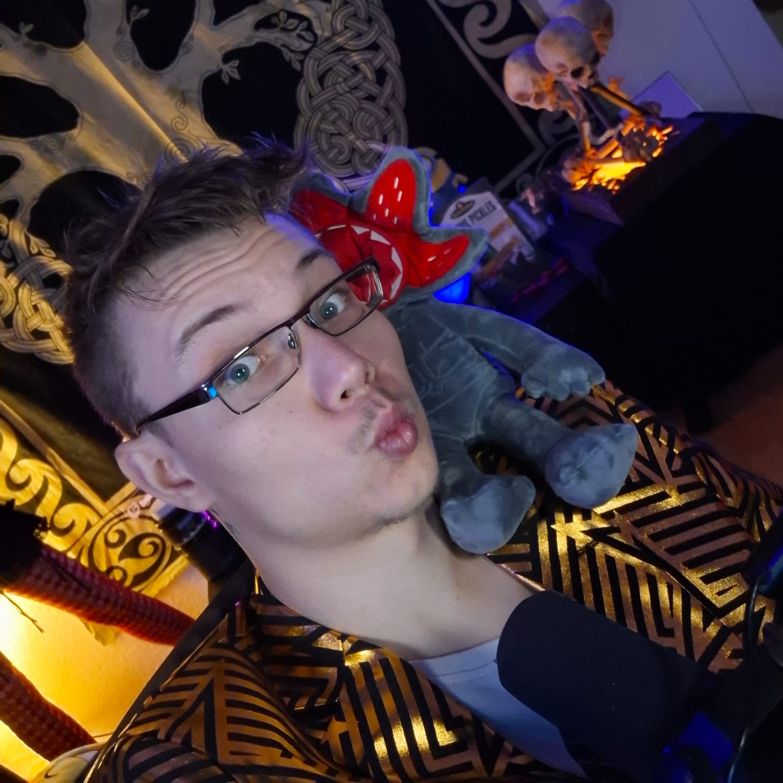 Snoop_Timanaz | Twitch | Management | Marketing | CommunityFlow | Playportal